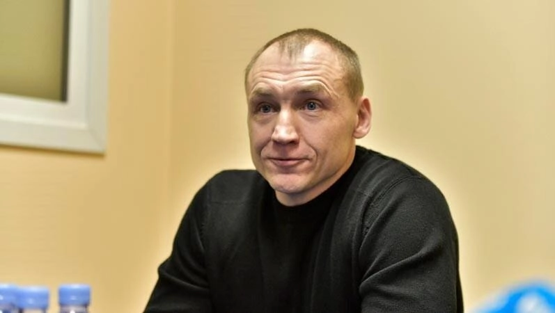 Eston Kohver at a press conference in Tartu after his exchange for Russian spy Aleksei Dressen on September 26, 2015