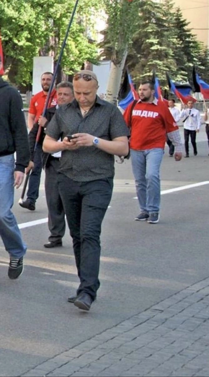  Roman “Batman” Vnukov in occupied territory