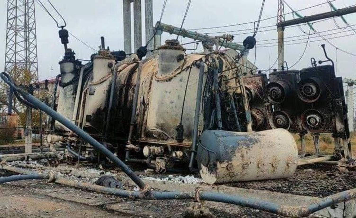 A 250-tonne autotransformer blown up by Russian troops during their retreat in the Kherson Region