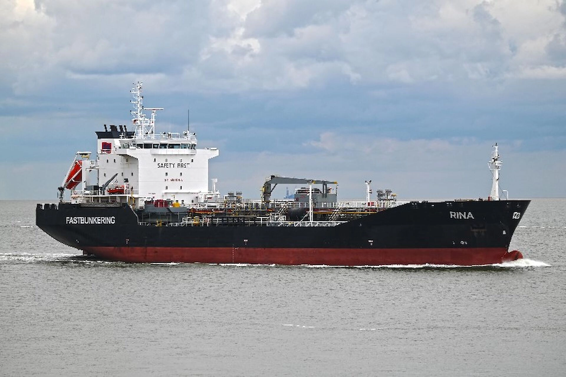 Photo: portofhamburg.com