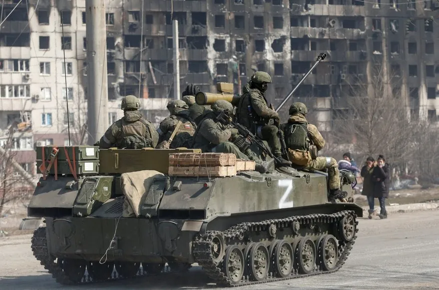 Drugs, brawls, and theft: Russian courts commute soldiers’ sentences, treat war in Ukraine as “mitigating circumstance”, iStories report