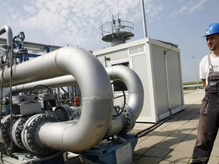 Kremlin promises Serbia 25% discount on Russian natural gas