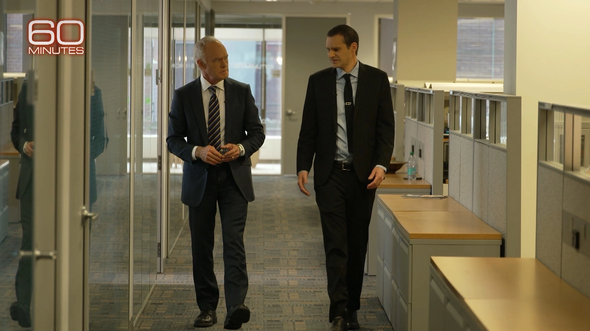 Former CIA officer John Thorne being interviewed by 60 Minutes